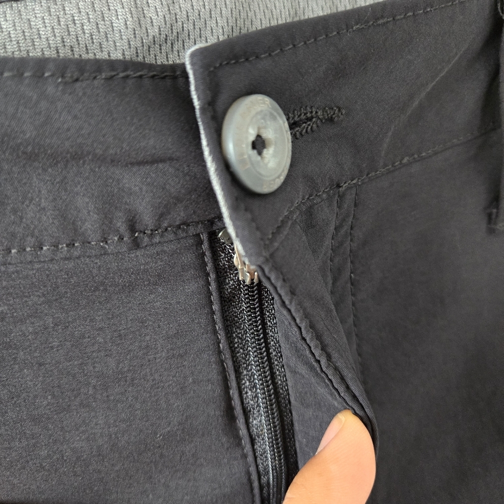 Eddie Bauer Guide Pro Shorts Men's Black Zip Cargo Pocket Nylon Stretch Size 38 - Picture 4 of 13